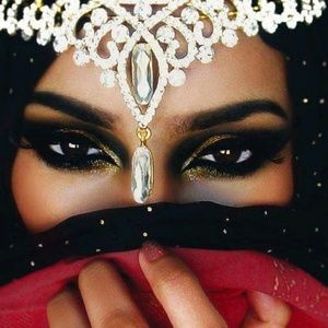 Meet your Posher, Daphne